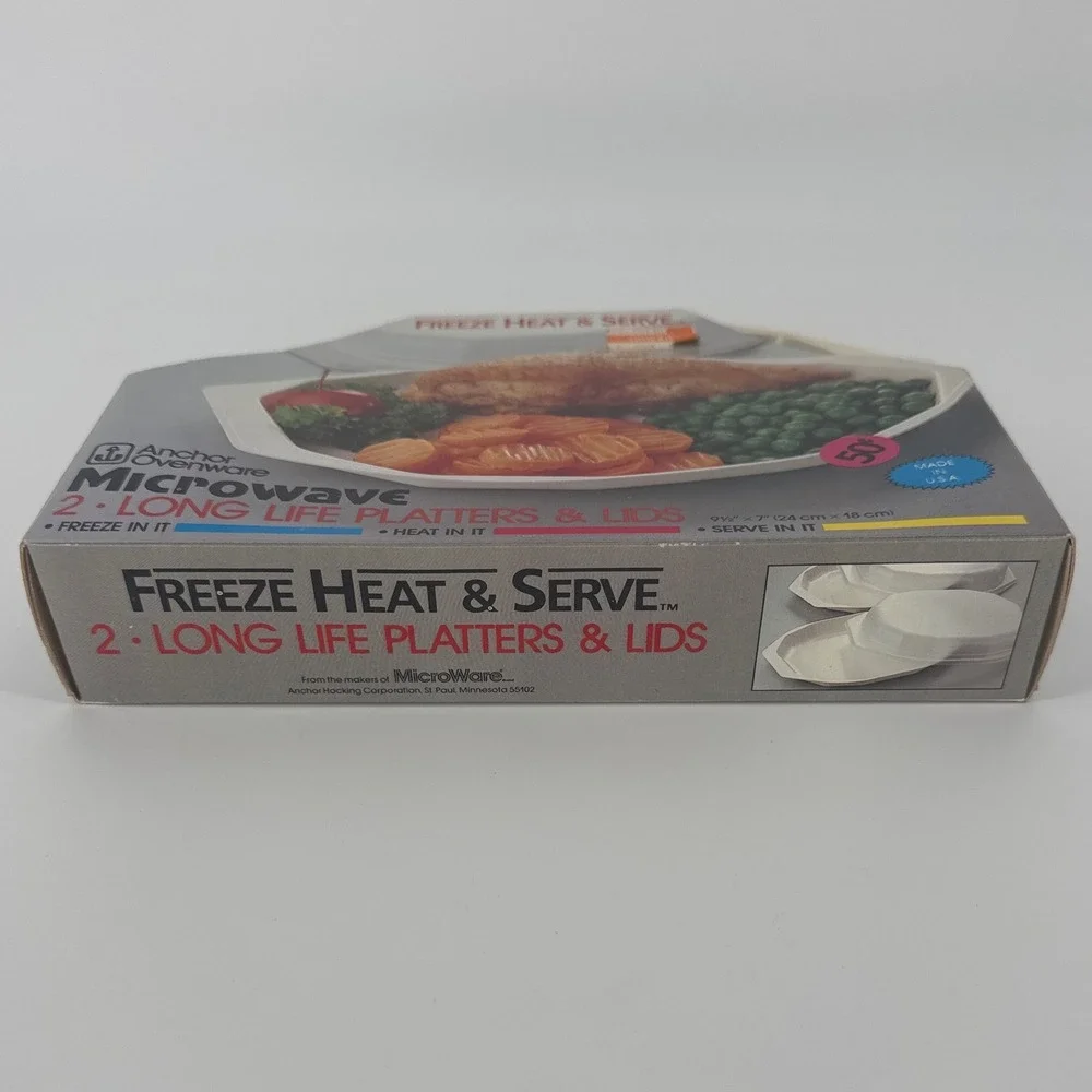 Anchor Hocking Vintage Freeze Heat & Serve 2 Platters & Lids Microwave Oven Safe